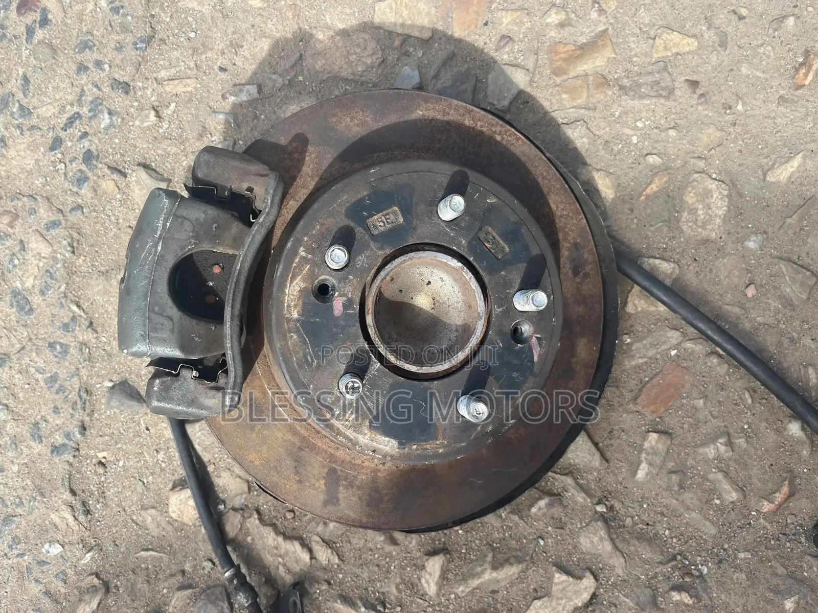 Elantra Front Hub 2013-2016