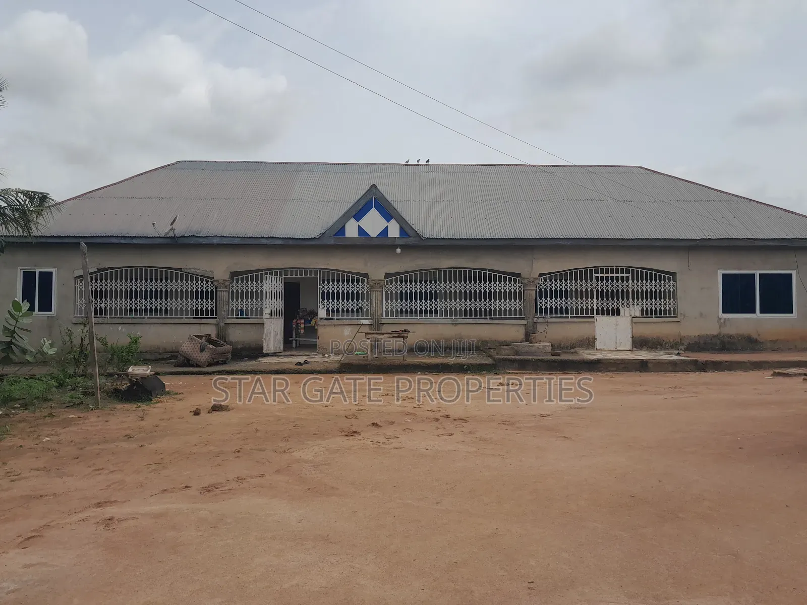 4bdrm House in Adesina, Kumasi Metropolitan for sale