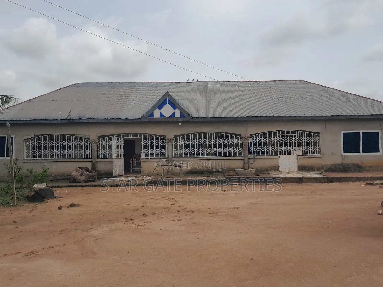4bdrm House in Adesina, Kumasi Metropolitan for sale