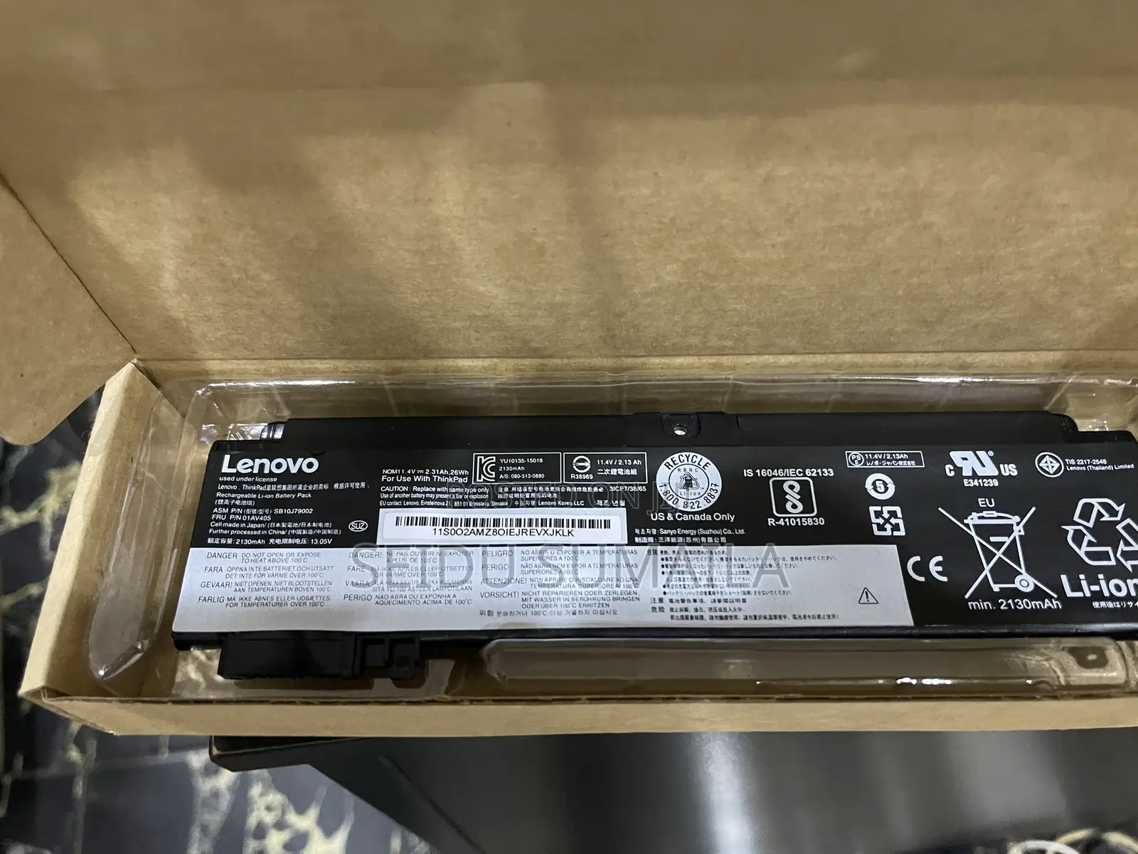 01av405 Lenovo Battery ( T460s and T470s )
