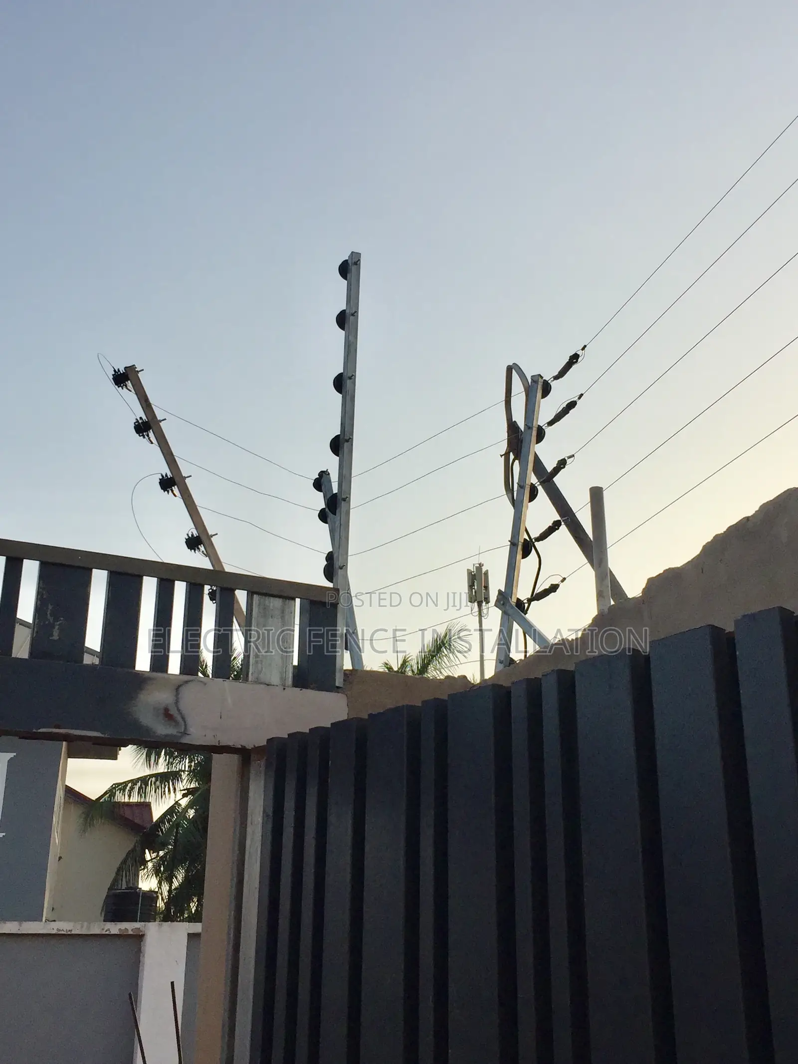 Adombadom Electric Fence SND Security Works