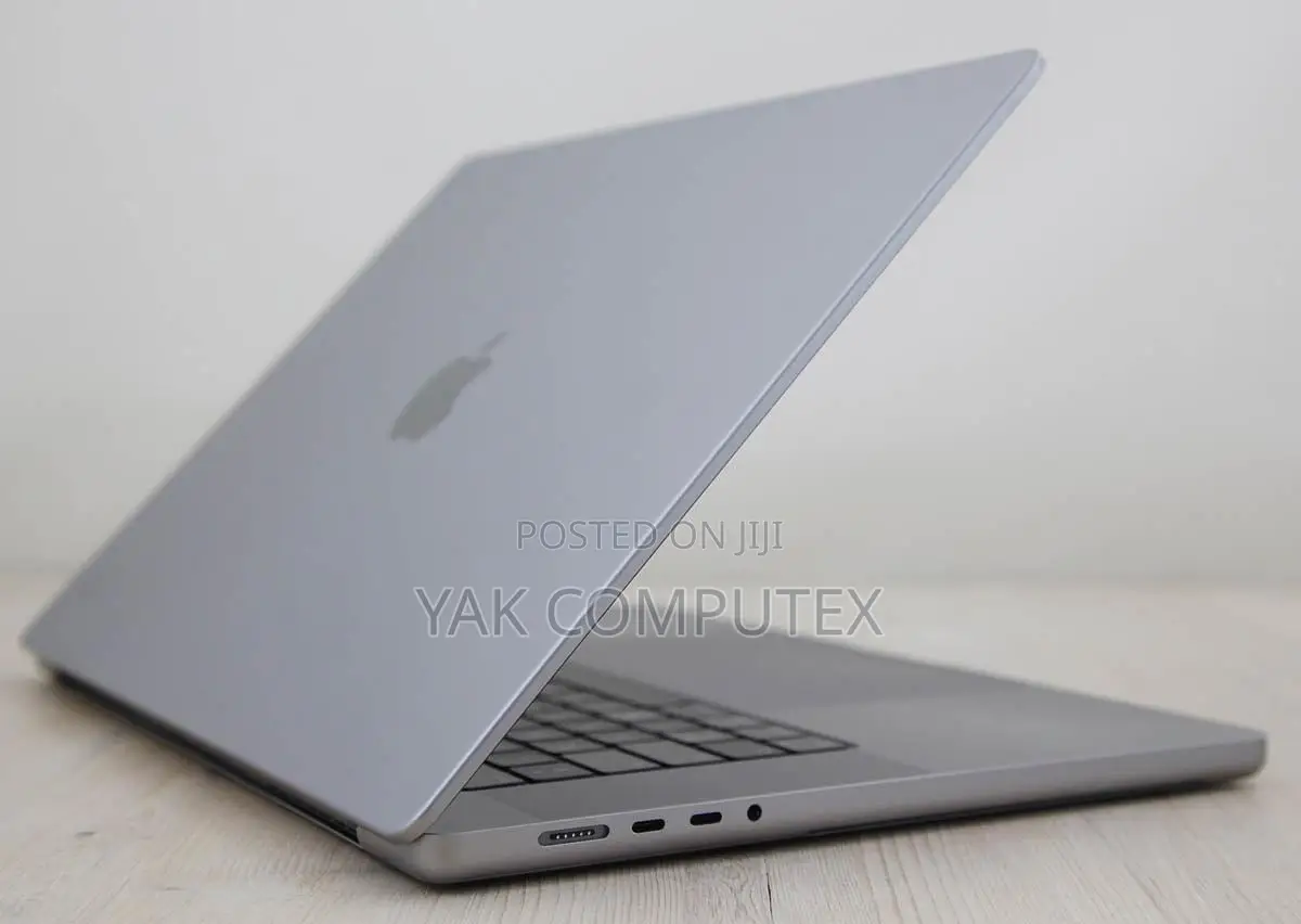 Laptop Apple MacBook Pro 2016 8GB Intel Core i5 SSD 256GB