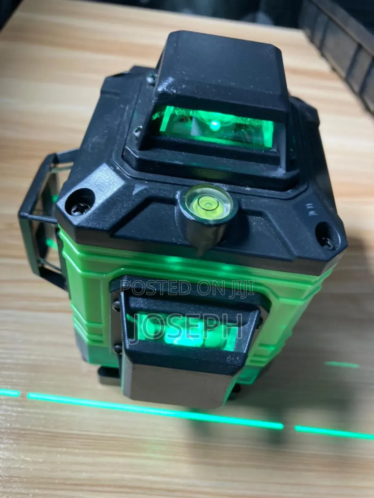 Laser Level Machine