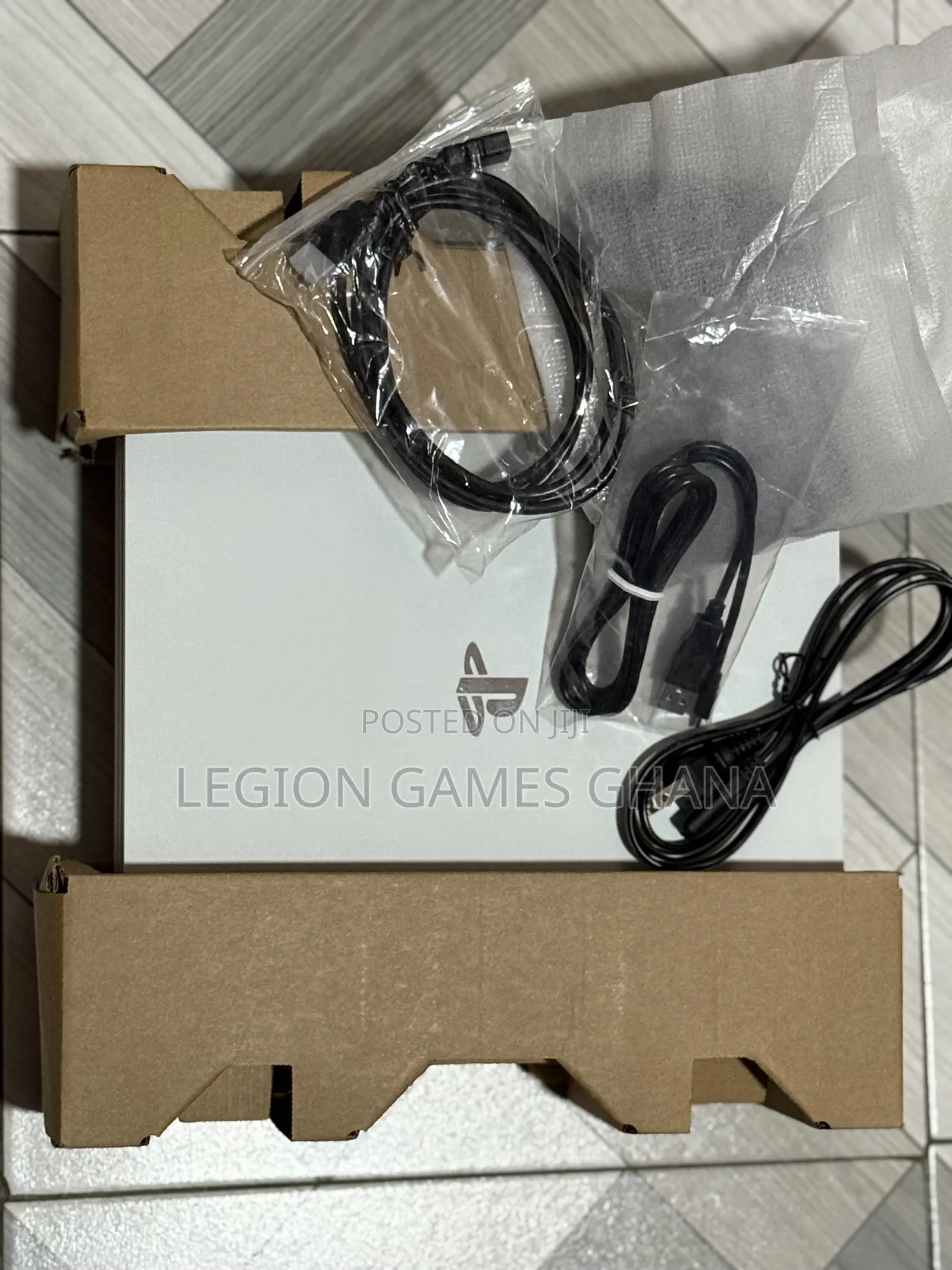 New Ps4 Pro White