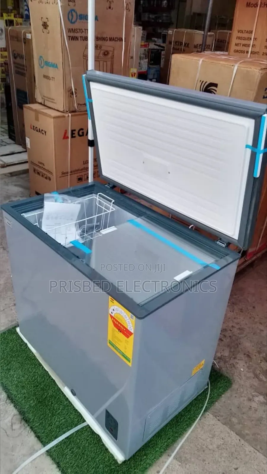 ^Goldstar Durable Chest Freezer 226 Litres
