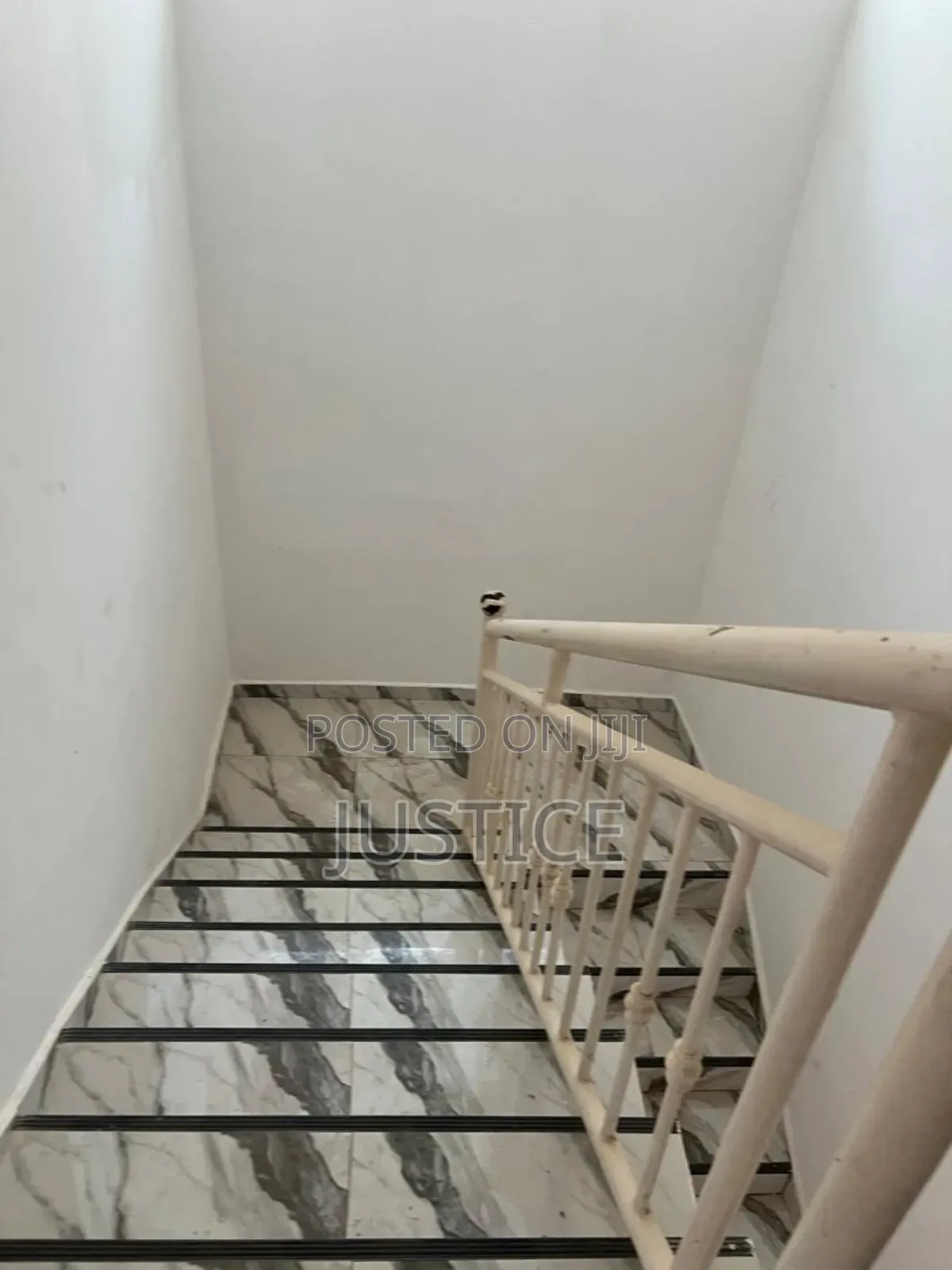 5bdrm House in Acp Pokuase for rent