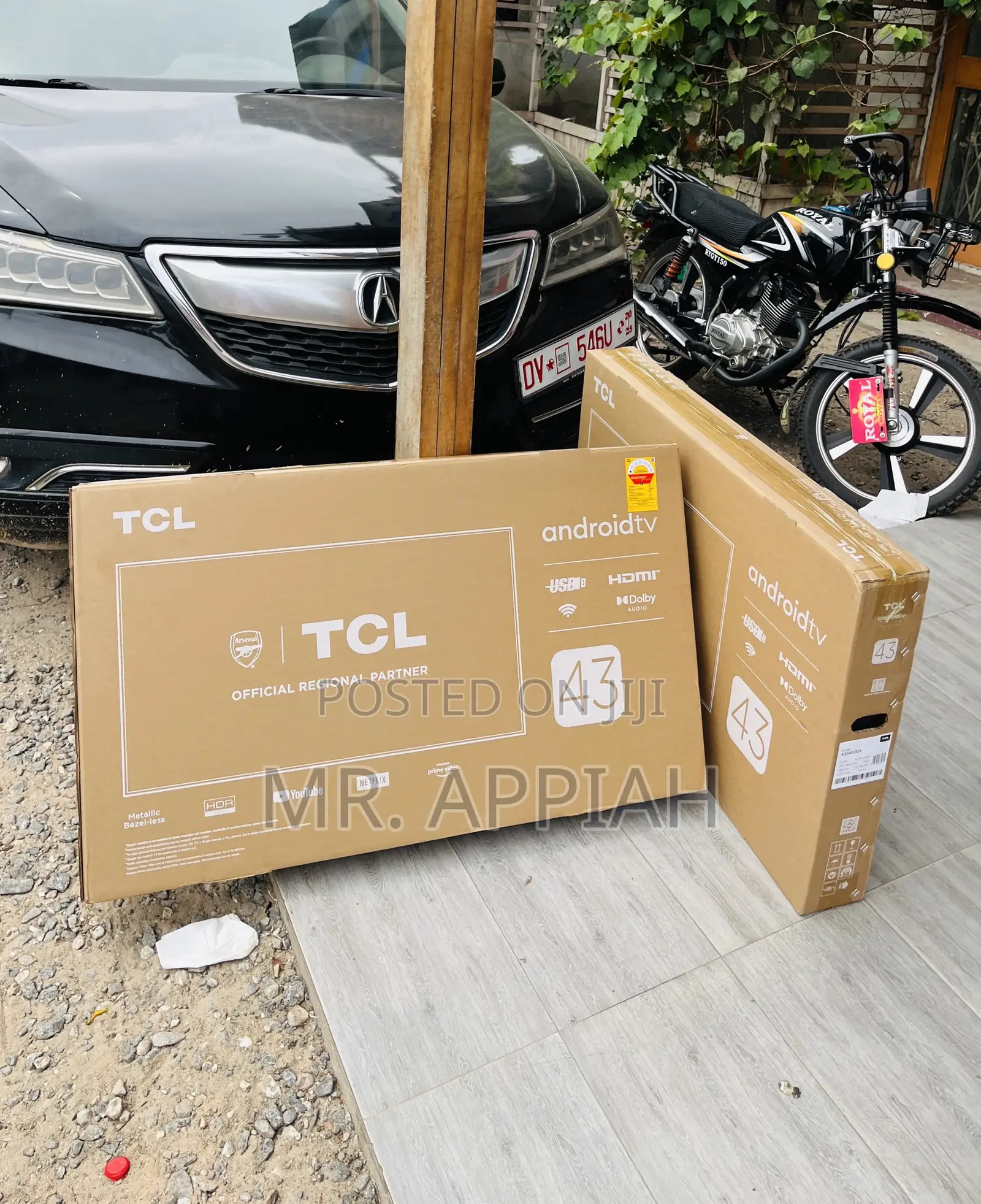 Beautiful Made TCL 43s4500 43” HDR Smart Screen Tv.
