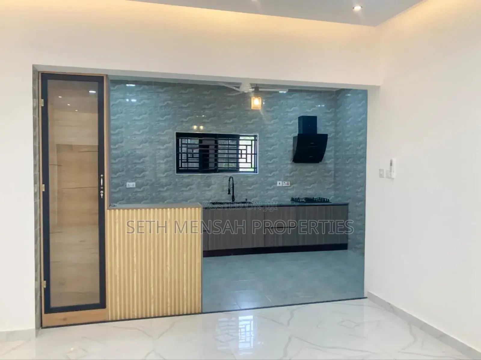 2bdrm Duplex in Accra Metropolitan for sale
