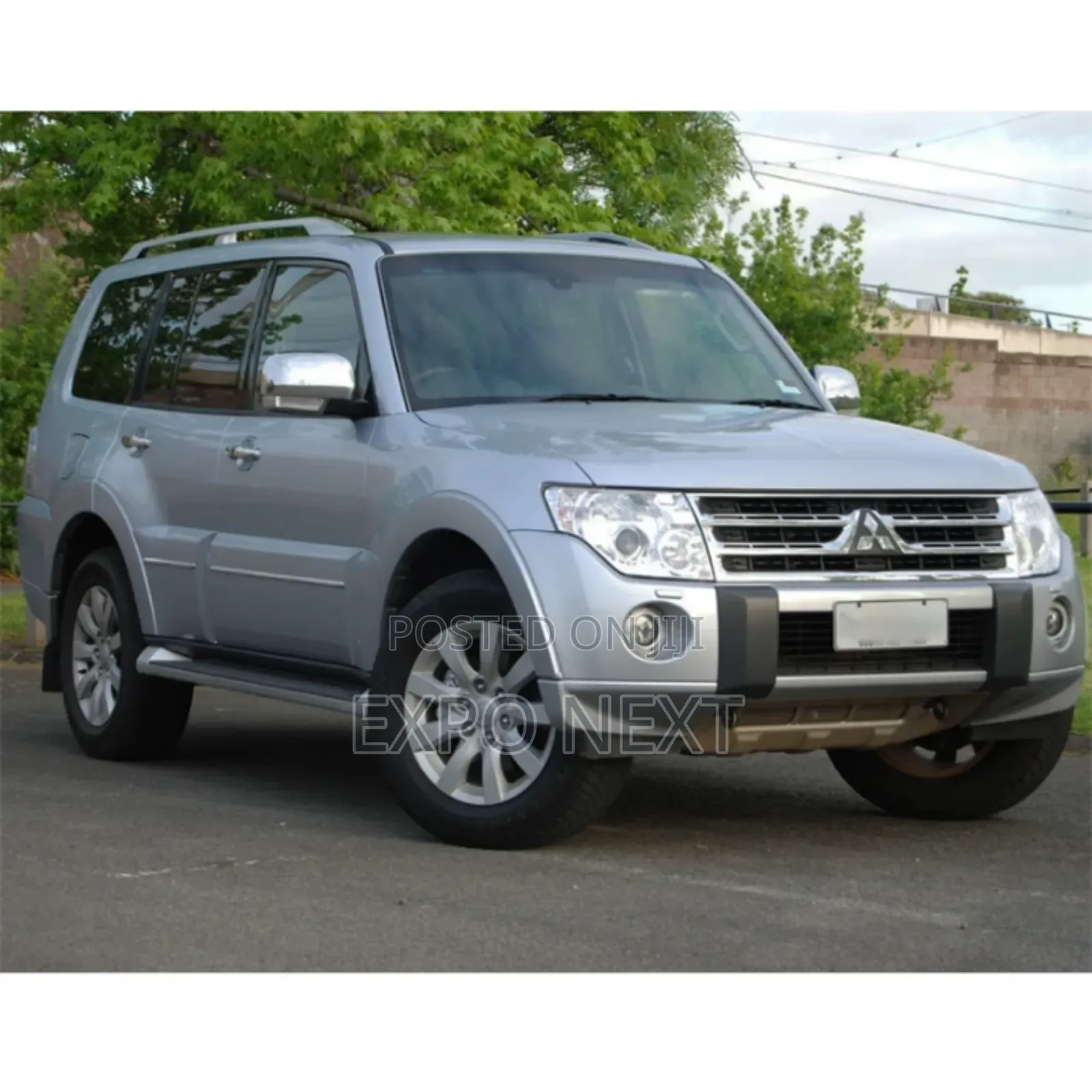 Head Light Mitsubishi Pajero Montero 2007 - 2014