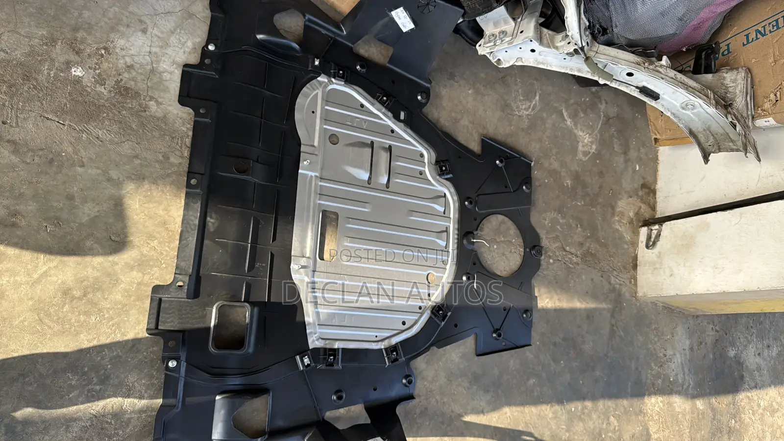 Honda Crv Engine Board Under Plate Cover