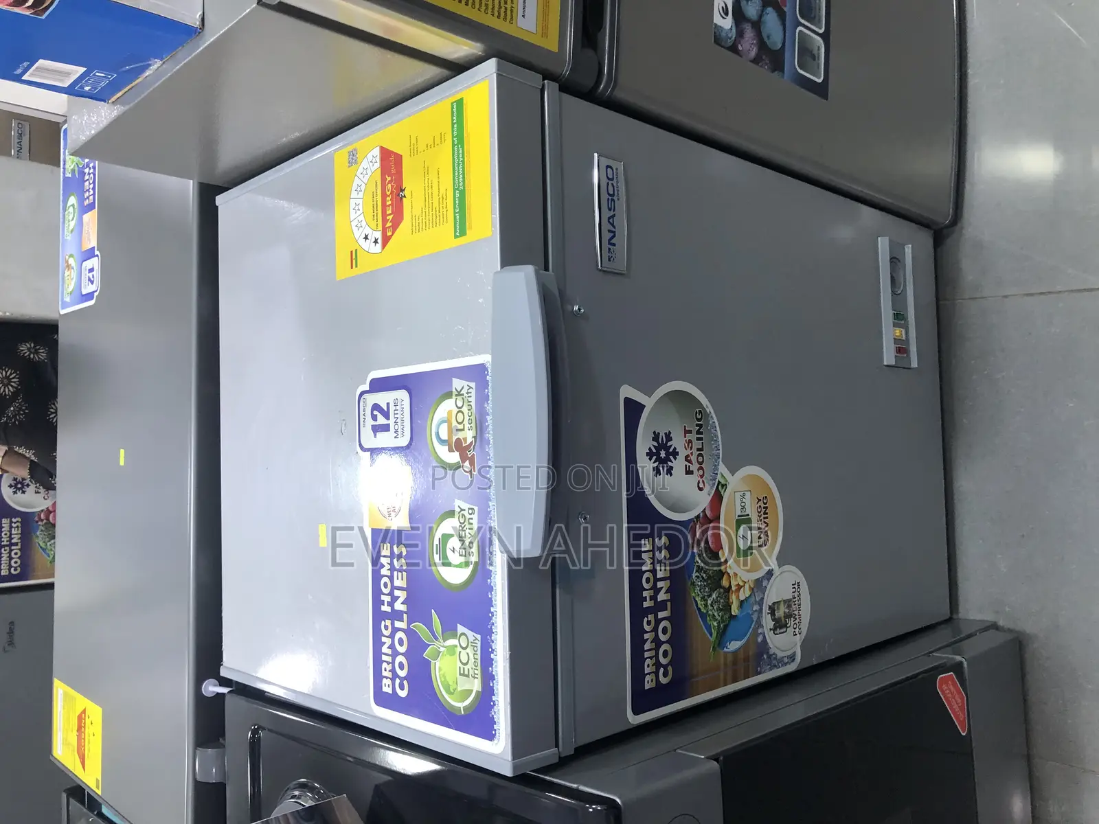 Solid Energy Efficiency Nasco 100 Liters Chest Freezer