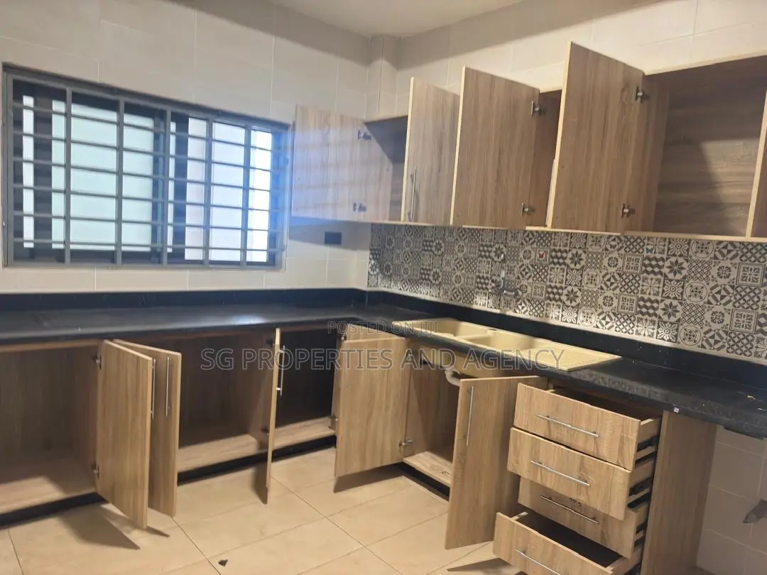 1bdrm Apartment in Coastal Estates, Spintex for rent