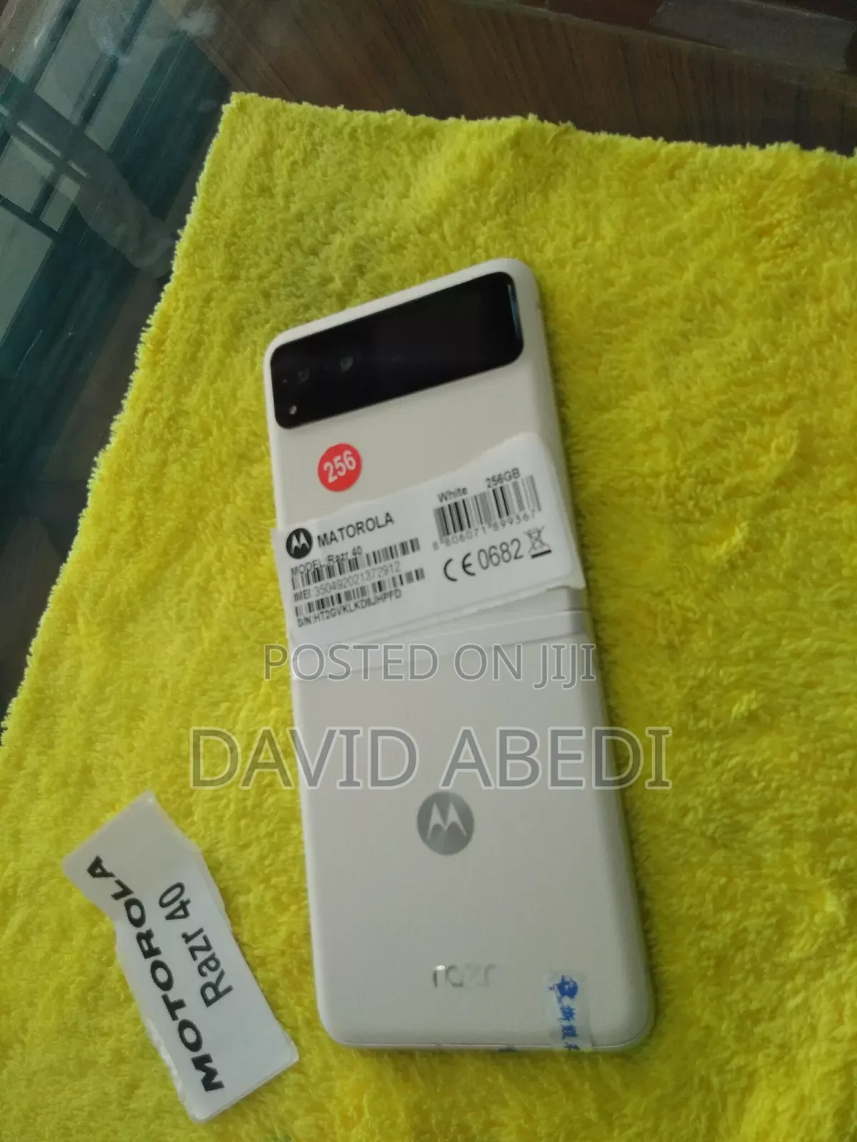 New Motorola Razr 40 256 GB White