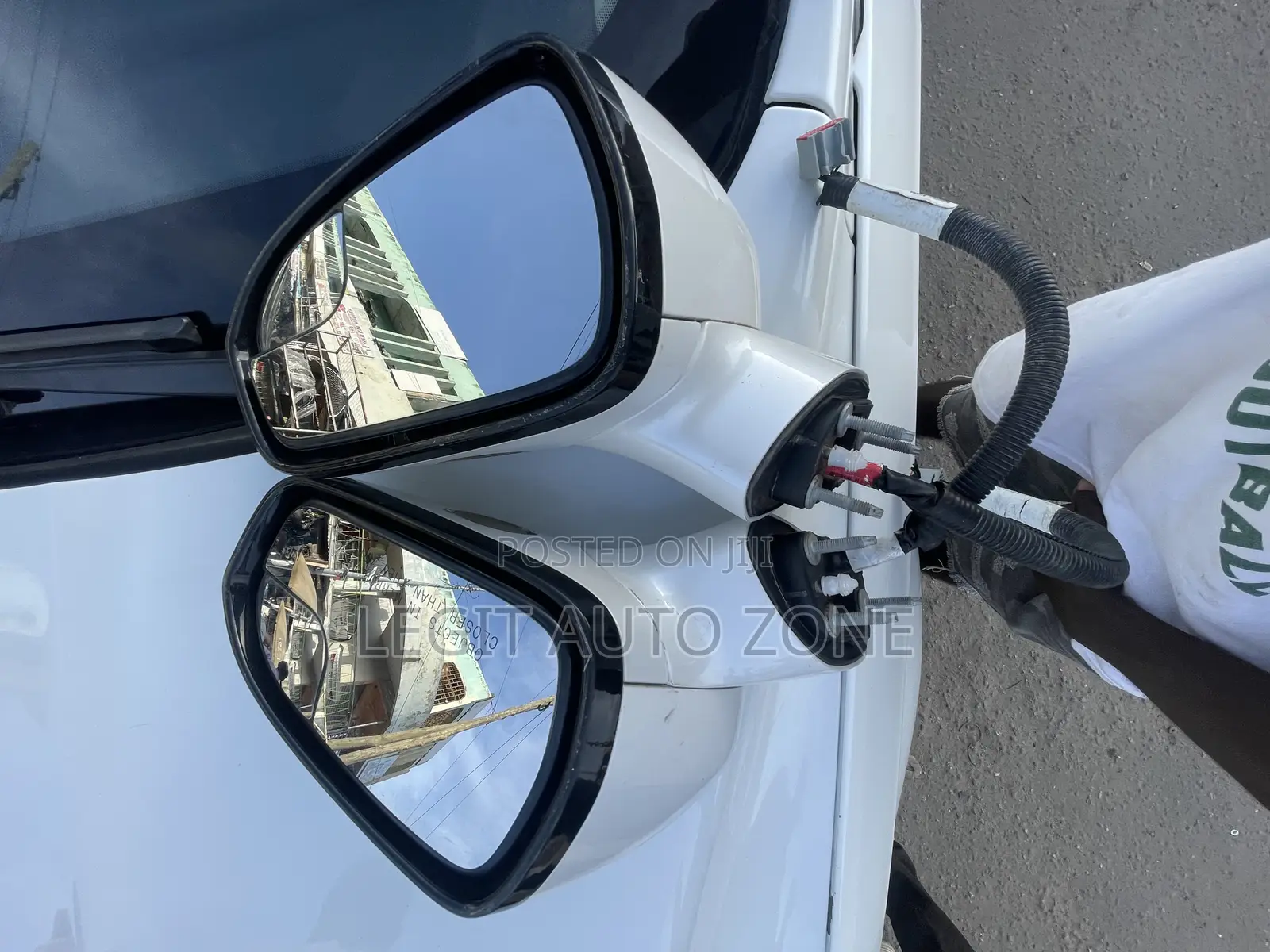 Ford Fusion 2012,2013,2014,2015 Complete Mirror Glass Pair