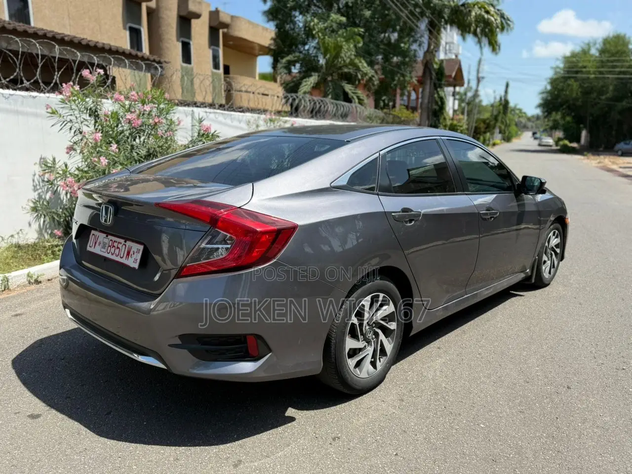 Honda Civic EX Sedan 2019 Gray