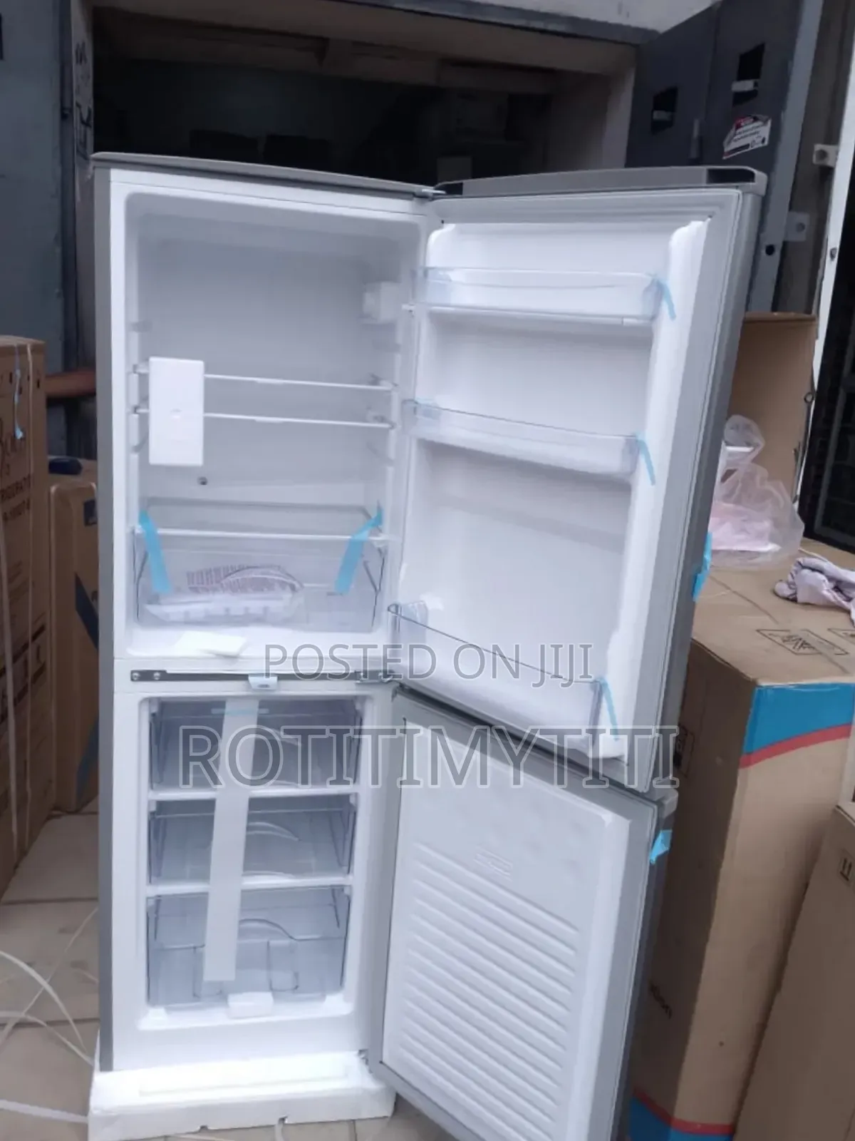 Bottom Freezer 142liters Pearl Refrigerator