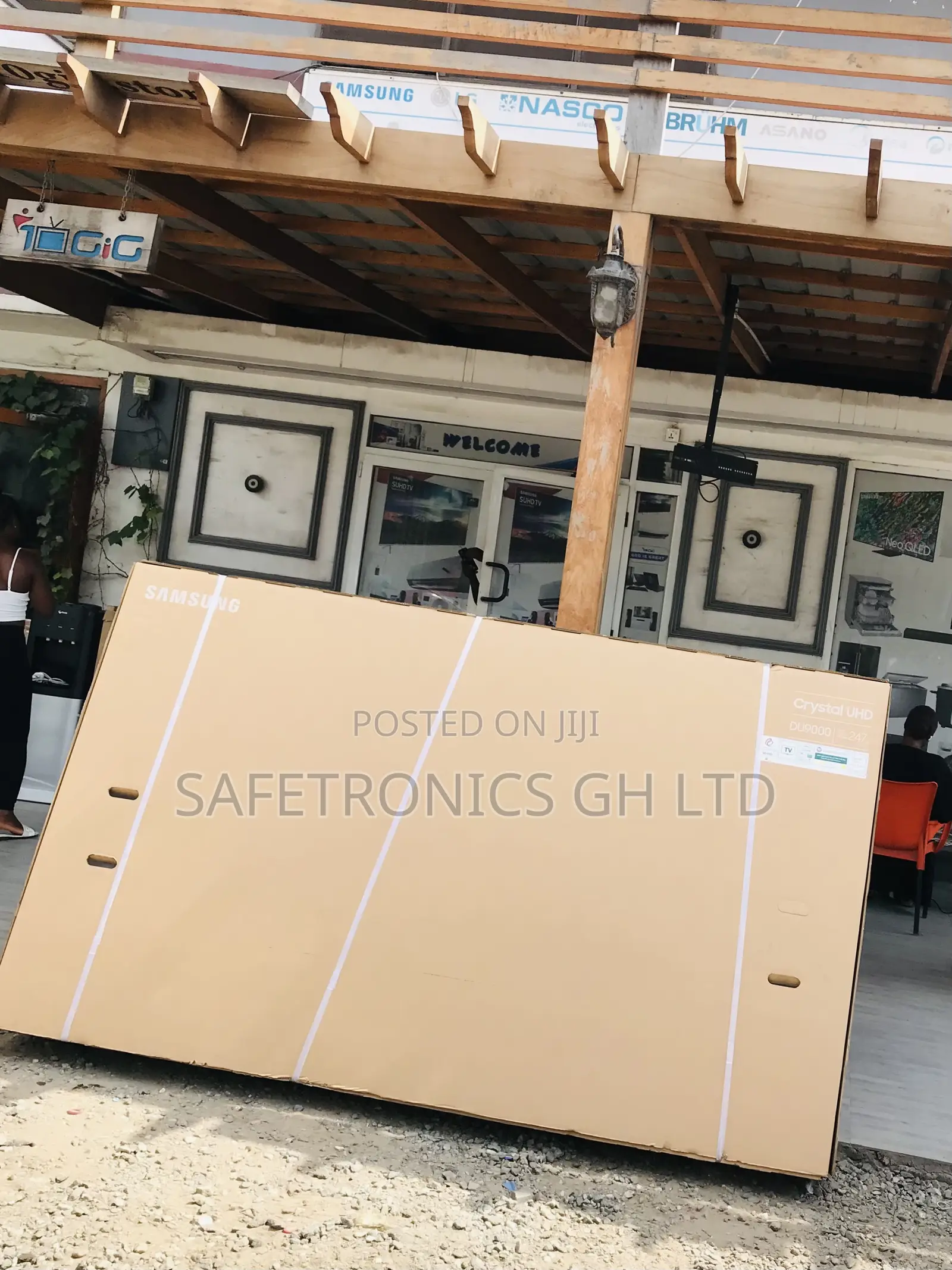Perfect 85 Inch Smart Led Samsung Du70 Ultra Tv