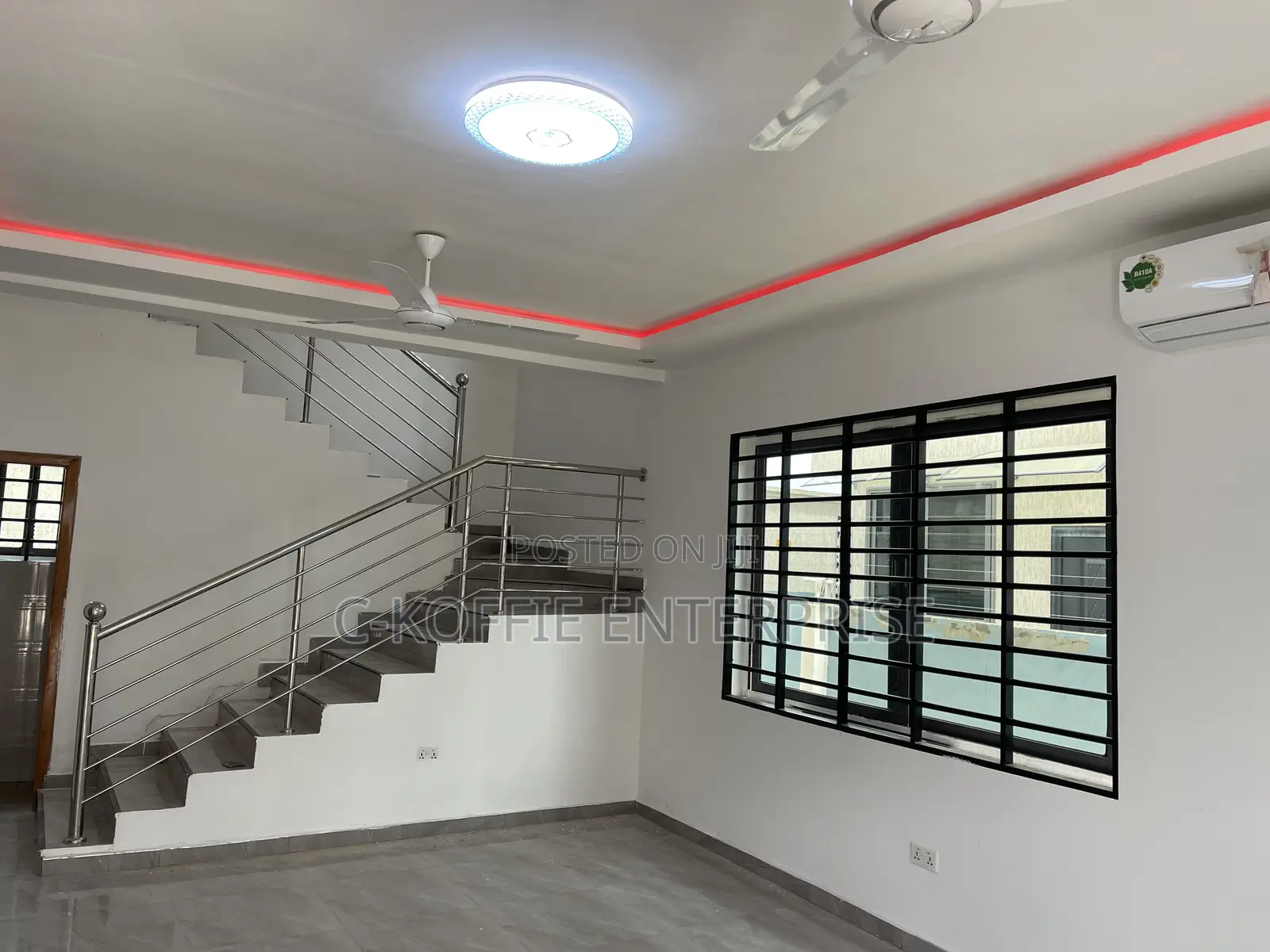 4bdrm Duplex in Acp, Kwabenya for rent