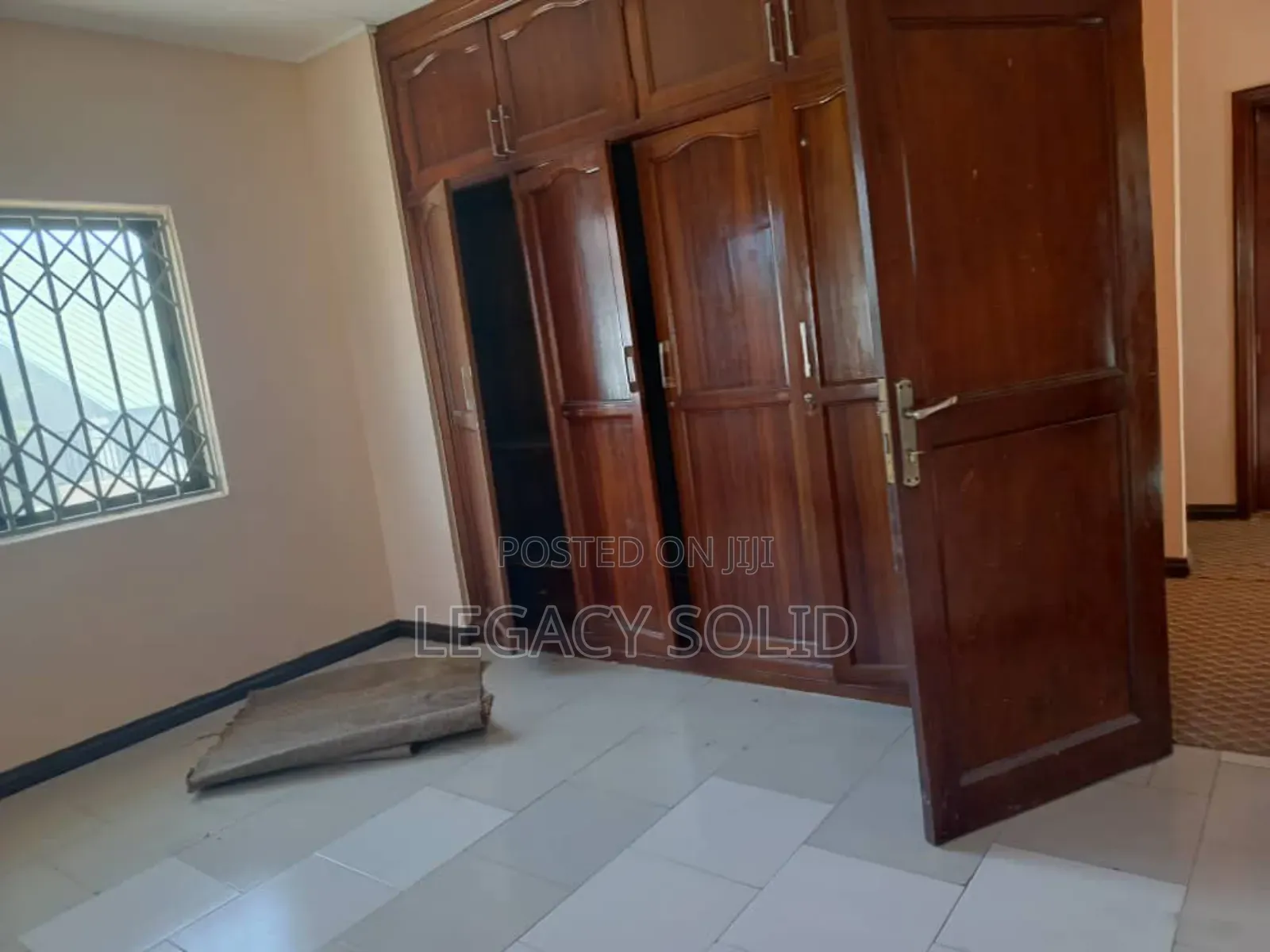 4bdrm Duplex in 𝙻𝚎𝚐𝚊𝚌𝚢 𝚜𝚘𝚕𝚒𝚍 𝚛𝚎𝚊𝚕, Barrier for rent