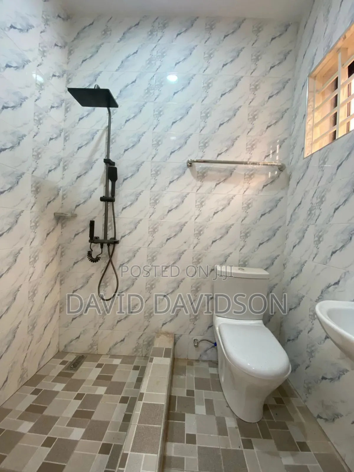 2bdrm Apartment in 2 Bedroom Apartment,, Tema Metropolitan for rent