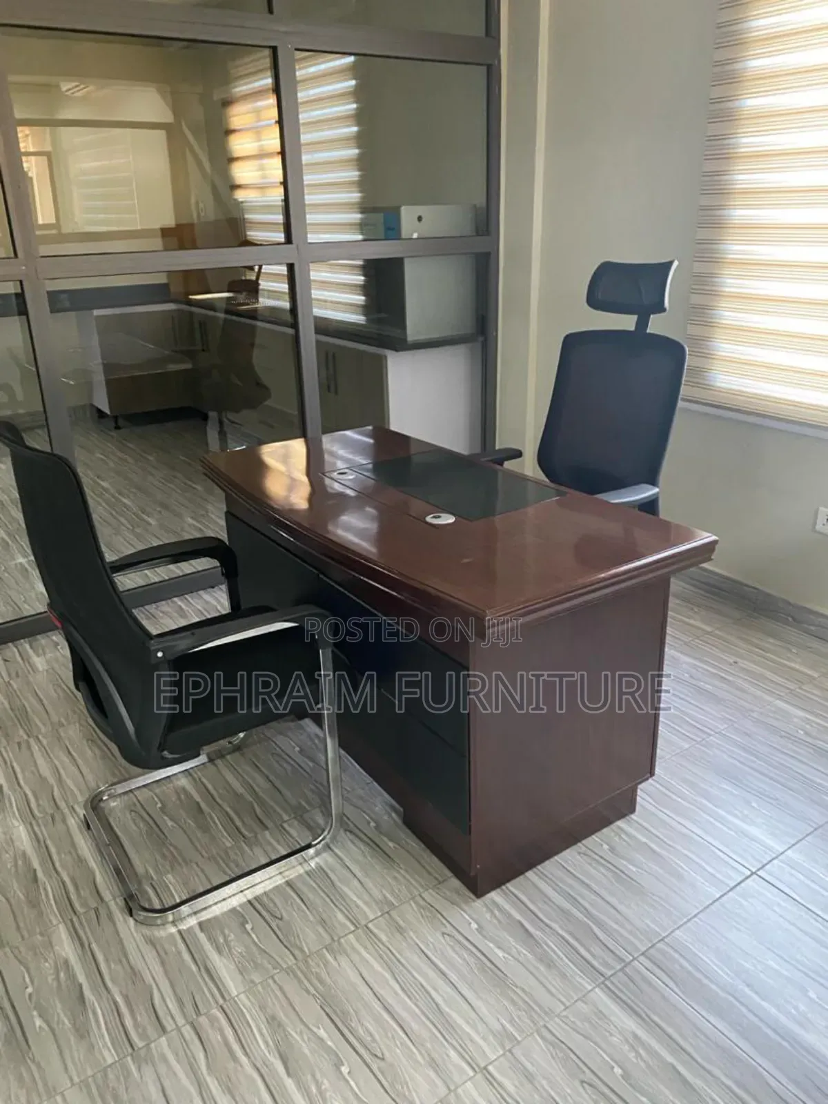 Mini Executive Table
