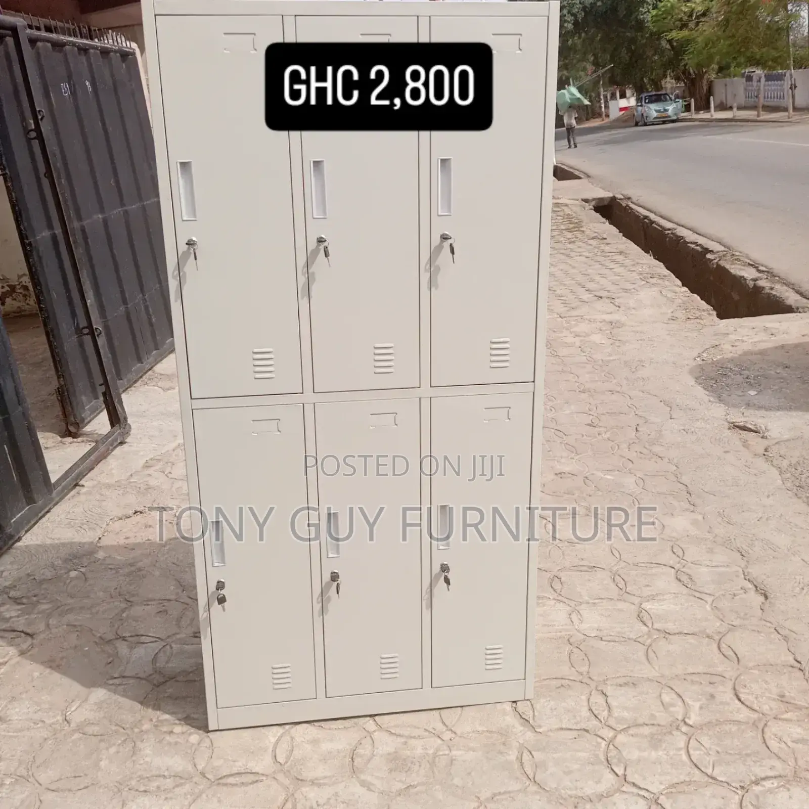 6 Door Cabinet With Lock