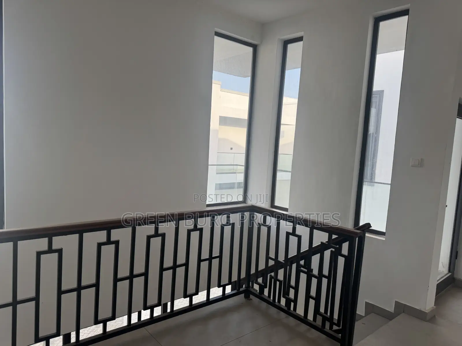 3bdrm Villa in Green Burg, Adjiriganor for sale