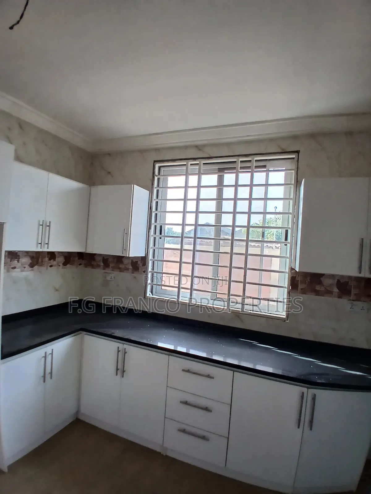 4bdrm House in Kg.Franco Properties, Spintex for sale
