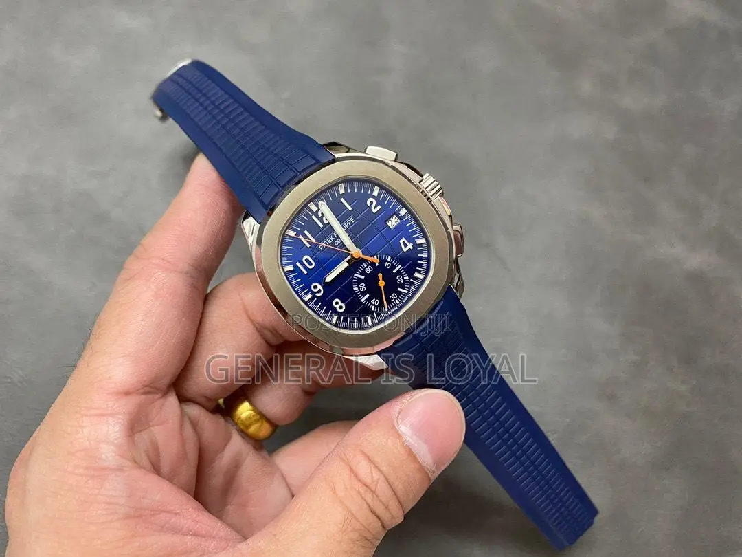 Patek Philippe Aquanut Chronograph 42.2m Men’S Watch