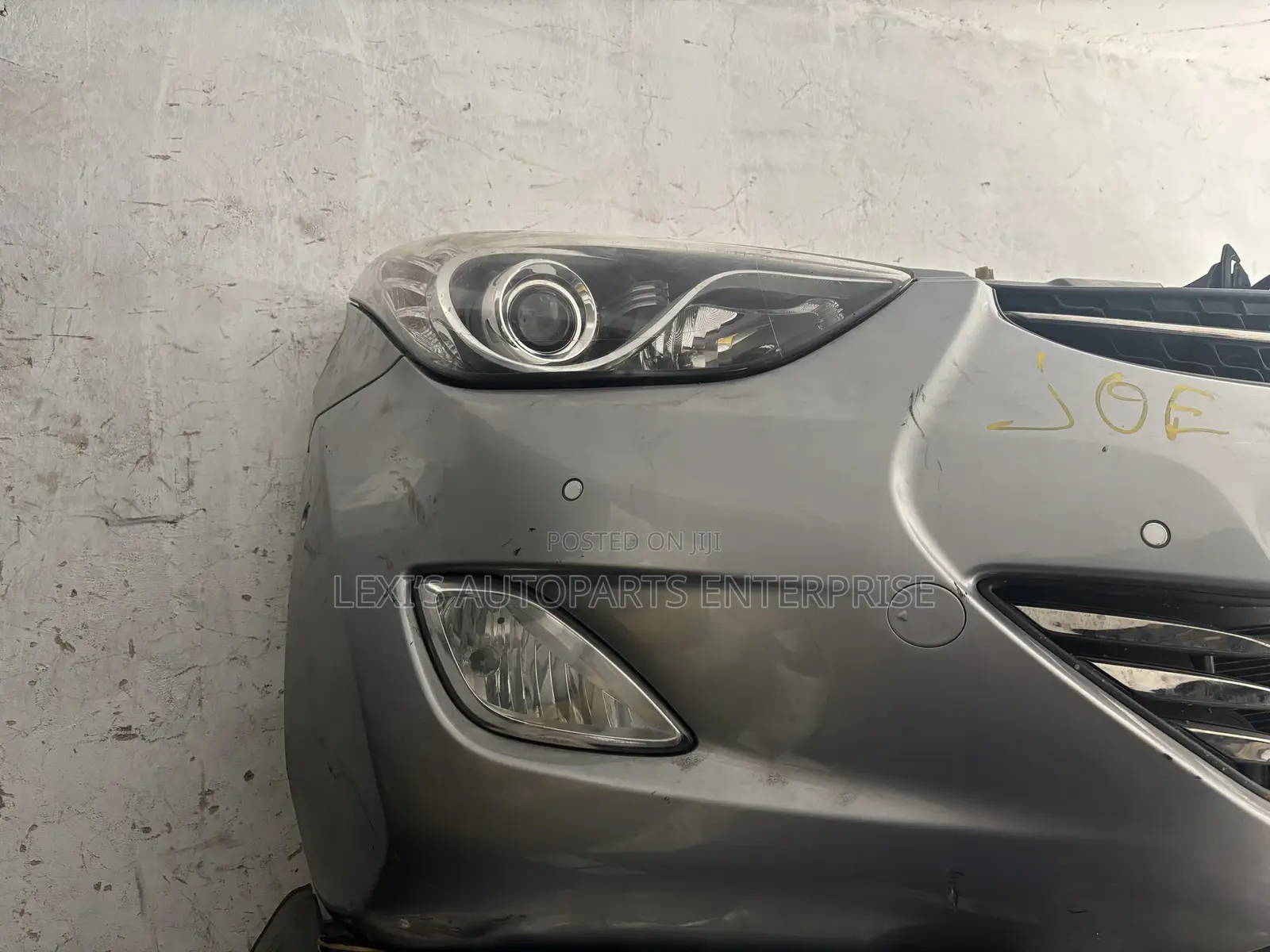 Hyundai Elantra 2012-2014 Front Cut