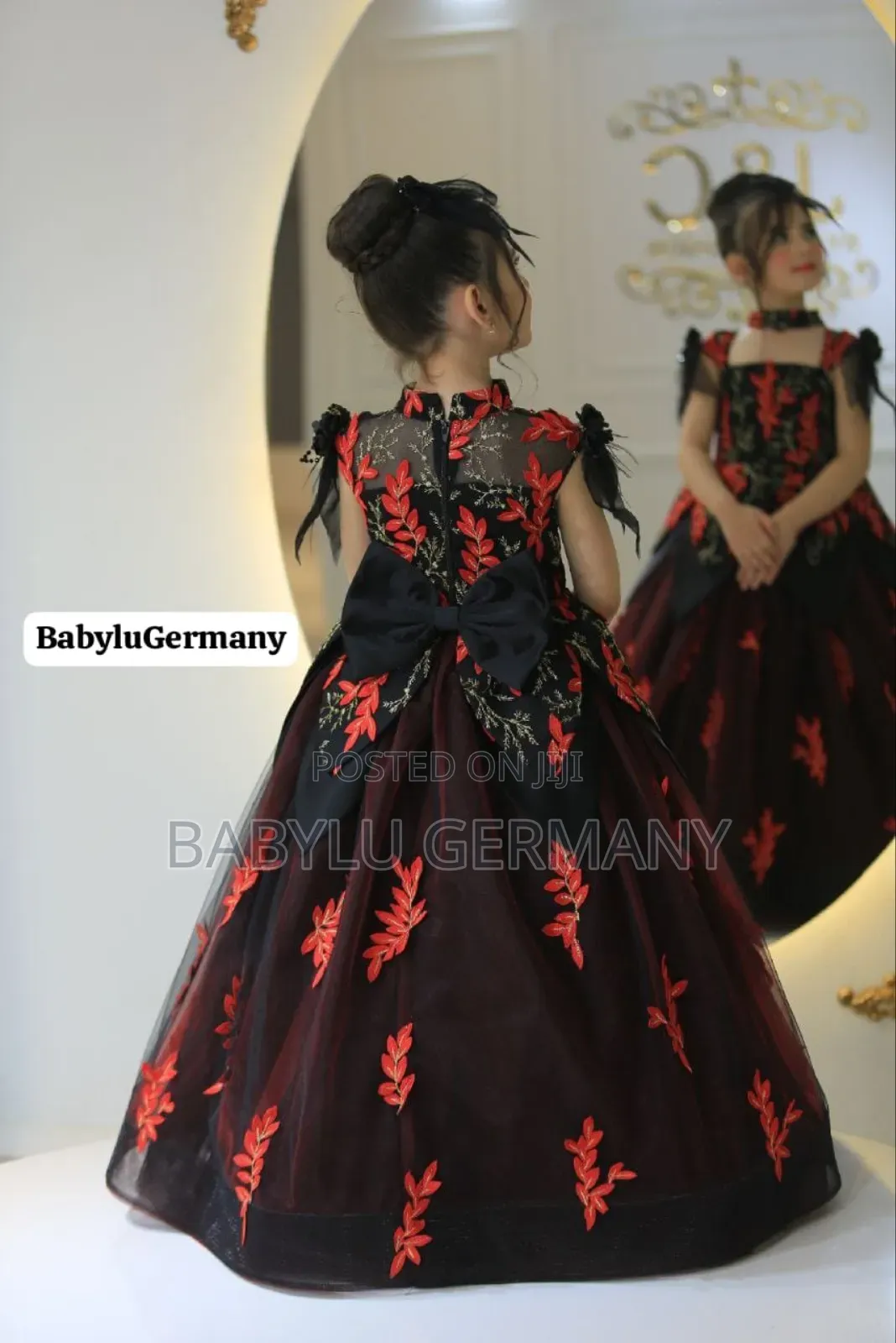 Black Red Turkey Luxury Princess Dress Fascinator