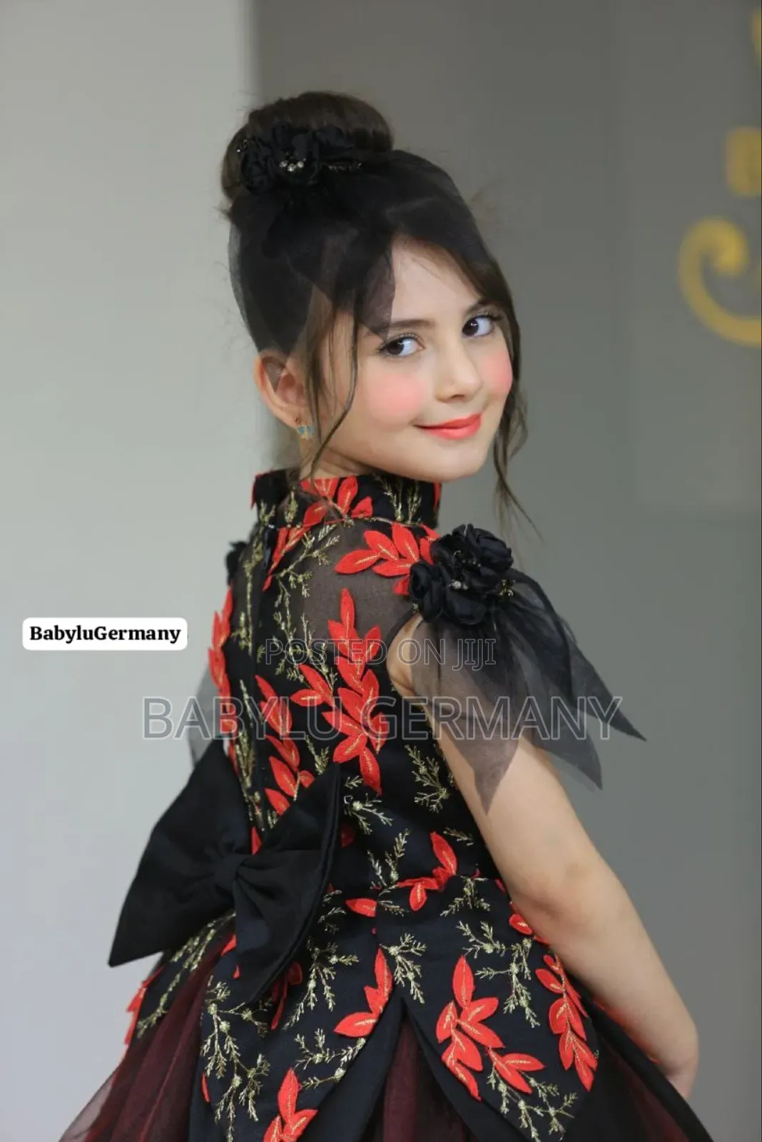 Black Red Turkey Luxury Princess Dress Fascinator