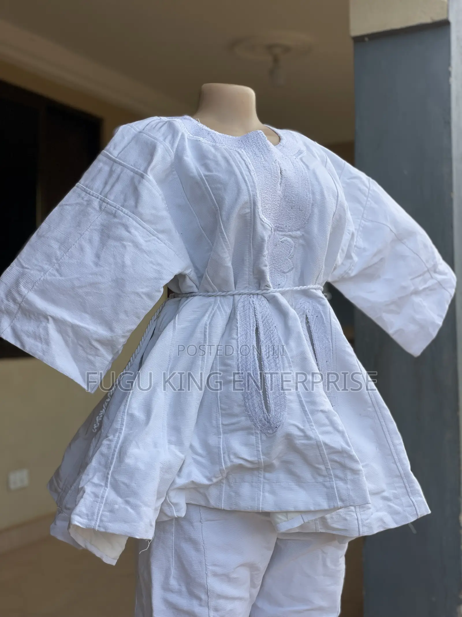 All White Fugu for Both Ladies Up and Down