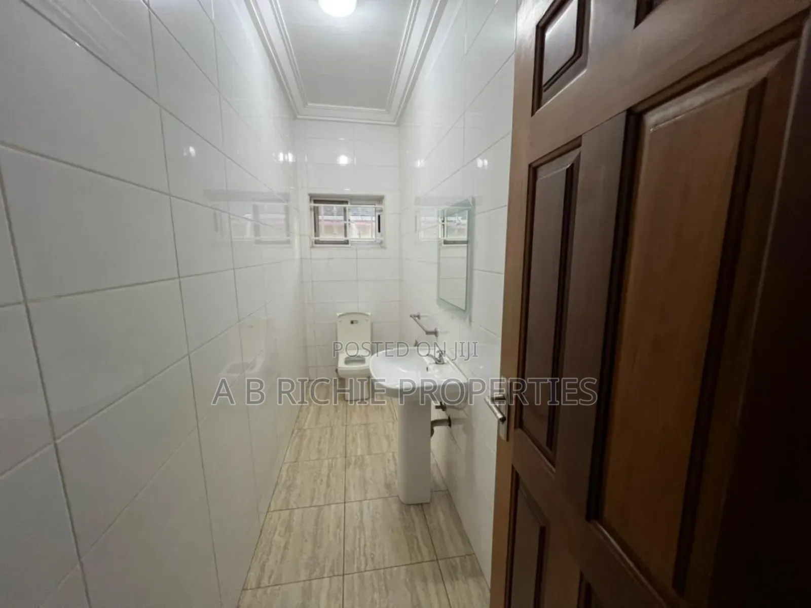 2bdrm Apartment in Ab Richie Properties, Tseaddo for rent