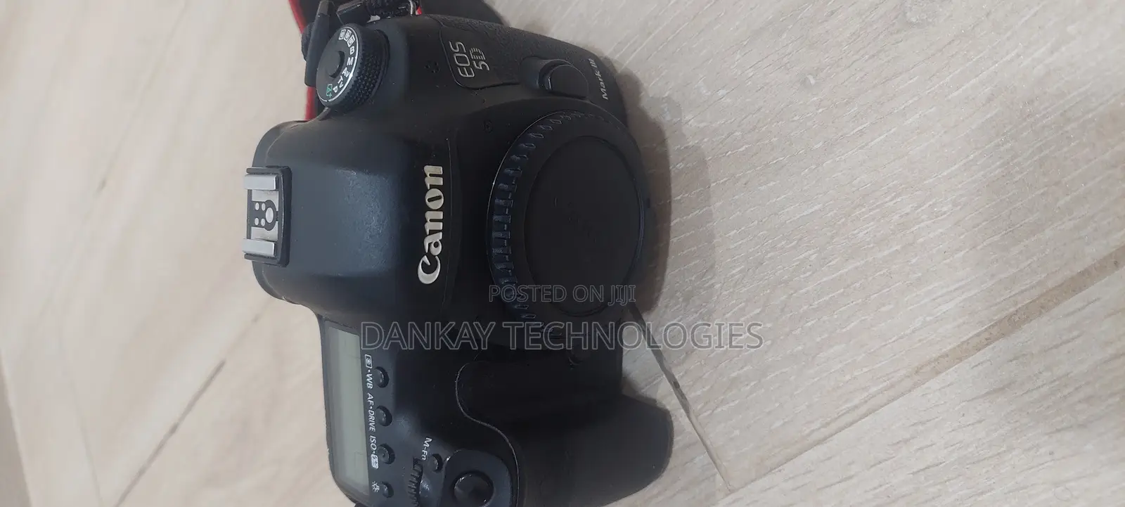 Canon Eos 5d Mark Iii Dslr Camera (Body Only)