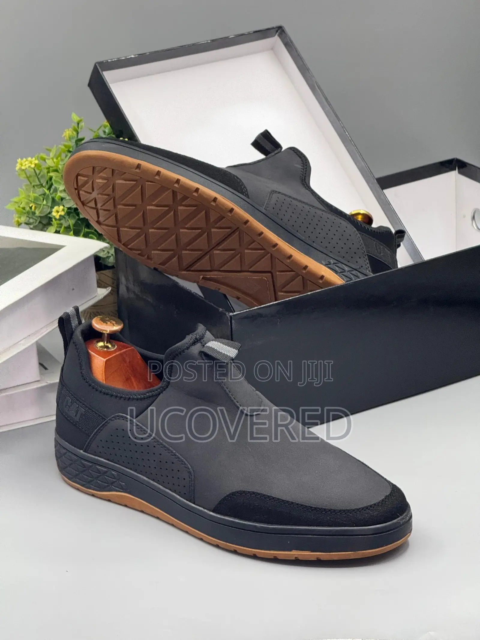 Caterpillar Slip-on Shoes Loafers Casual Walking Shoe