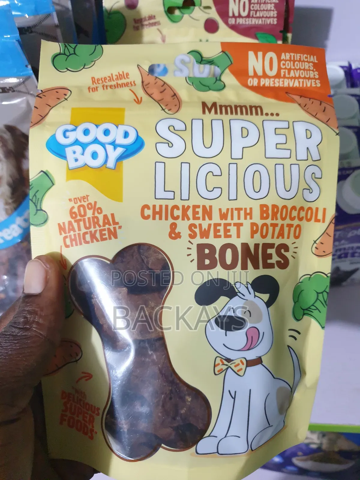Delicious Chicken and Brocoli Dog Food for All Dog Types
