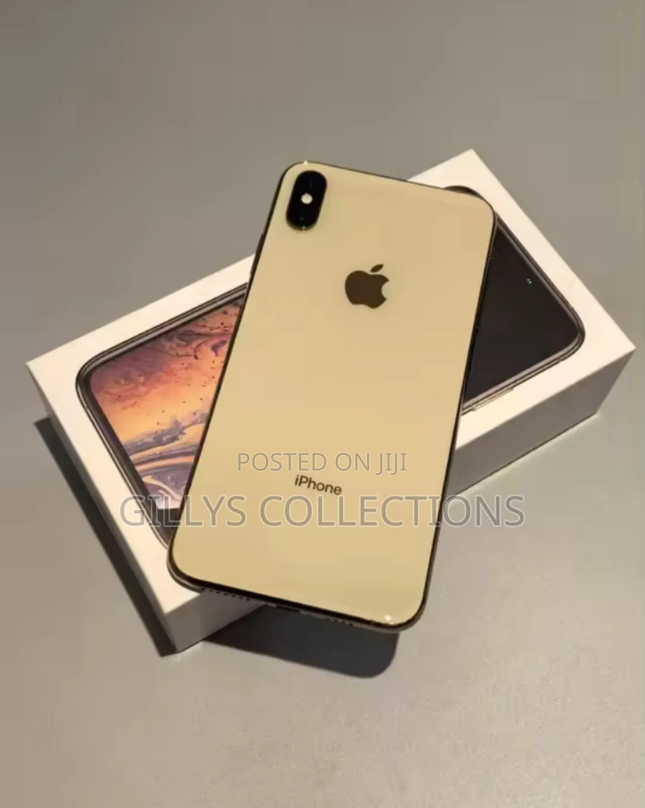 Apple iPhone XS Max 64 GB Gold