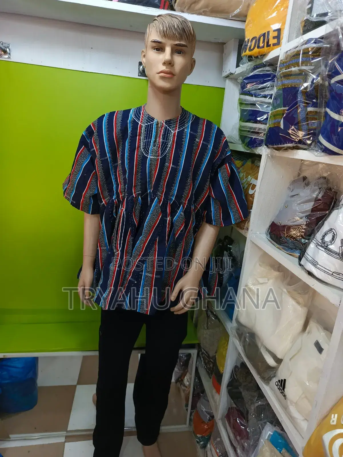 Smocks Made To Stand Out