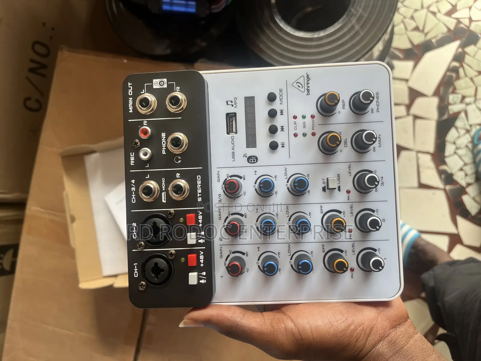 Behringer Mixer Console