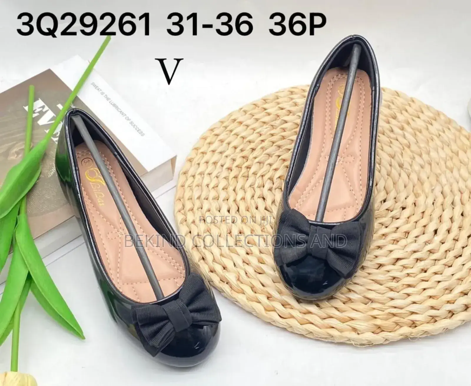 Ladies Flat Shoe