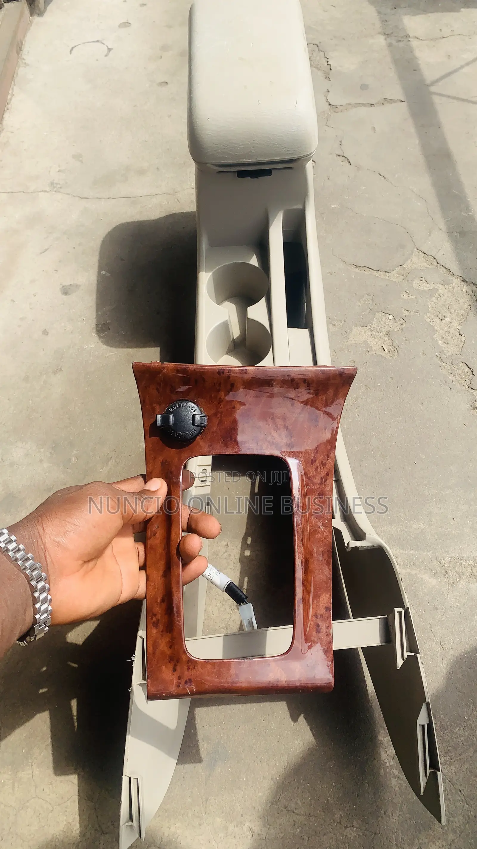 Toyota Corolla Gear Cover