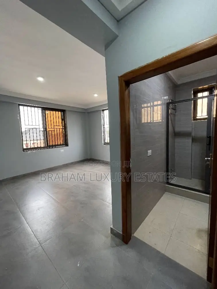 3bdrm Apartment in Braham Luxury, Manet Junction for rent