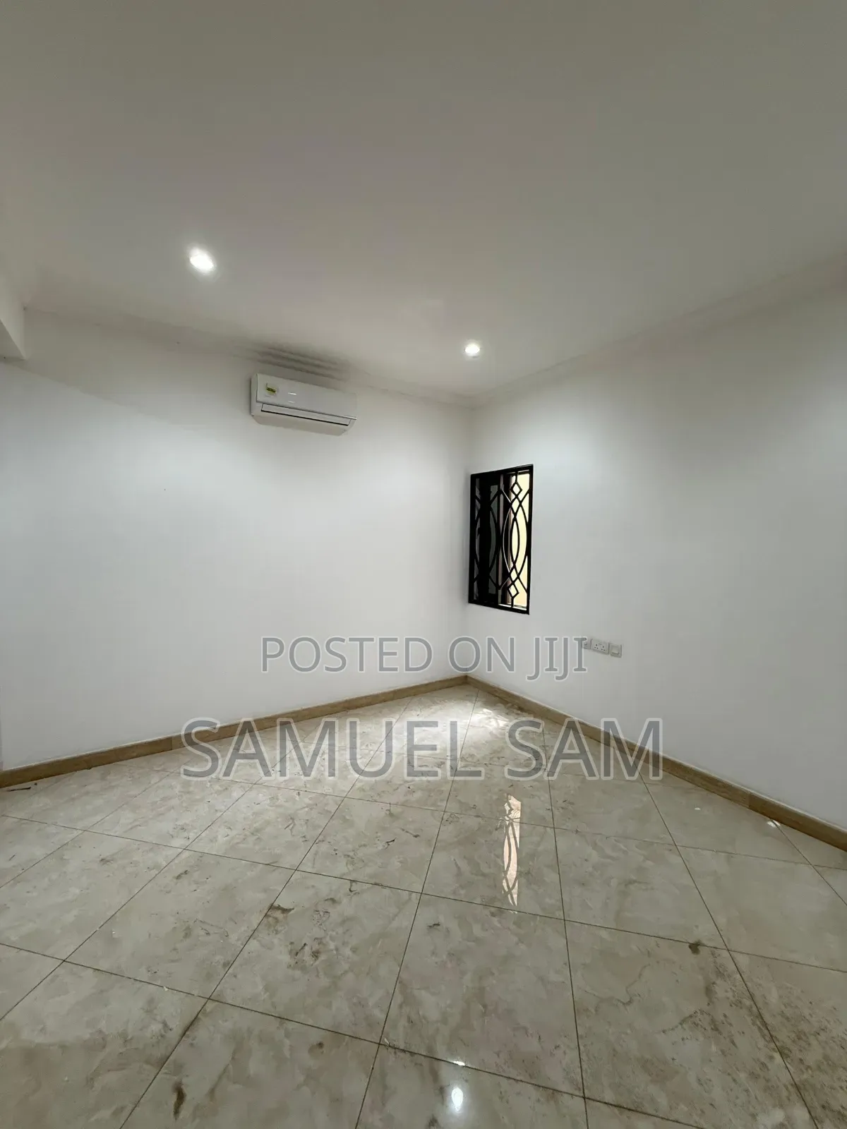 3bdrm Townhouse / Terrace in Beach Road, Tema Metropolitan for rent