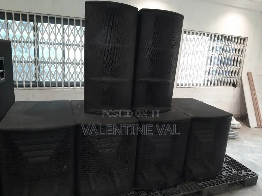 Set of Spinning Machine or Public Address System