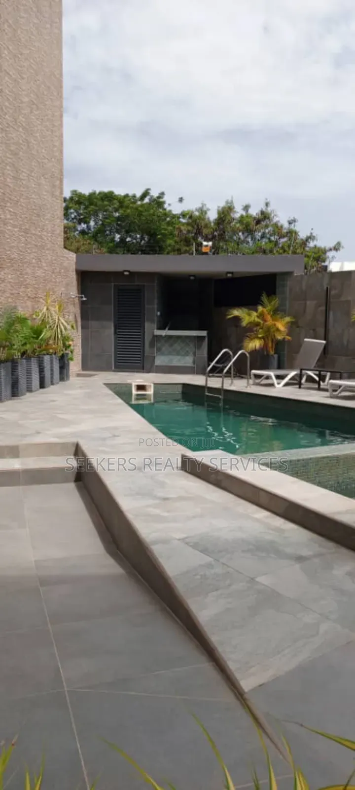 4bdrm Townhouse/Terrace in Seekers Realty, Roman Ridge for sale