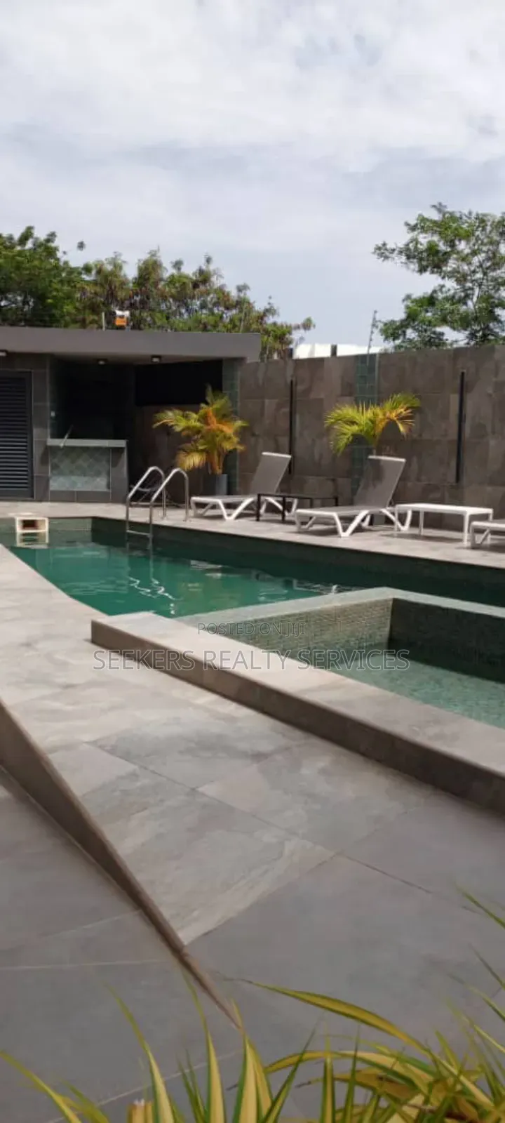 4bdrm Townhouse/Terrace in Seekers Realty, Roman Ridge for sale