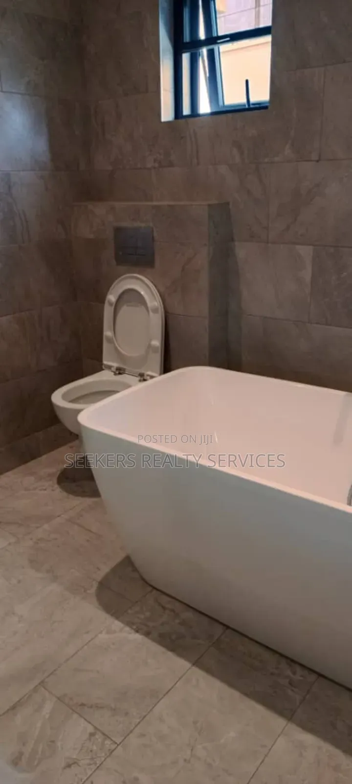 4bdrm Townhouse/Terrace in Seekers Realty, Roman Ridge for sale