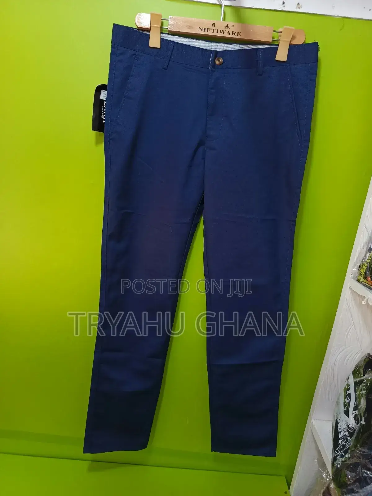 Smart Khaki Trousers For Meetings