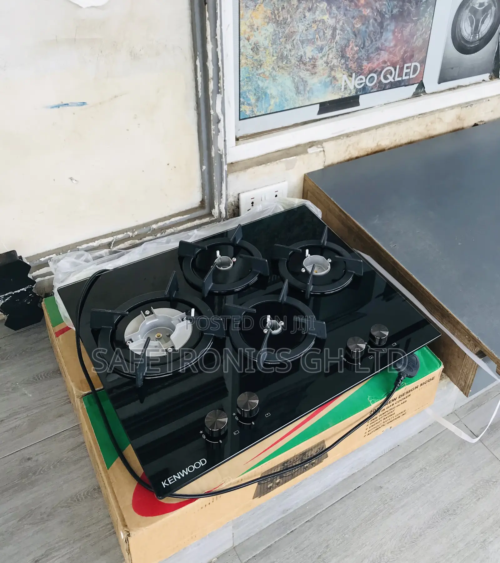 Zealous Black Ceramic 60cm Kenwood 4 Gas Cooker